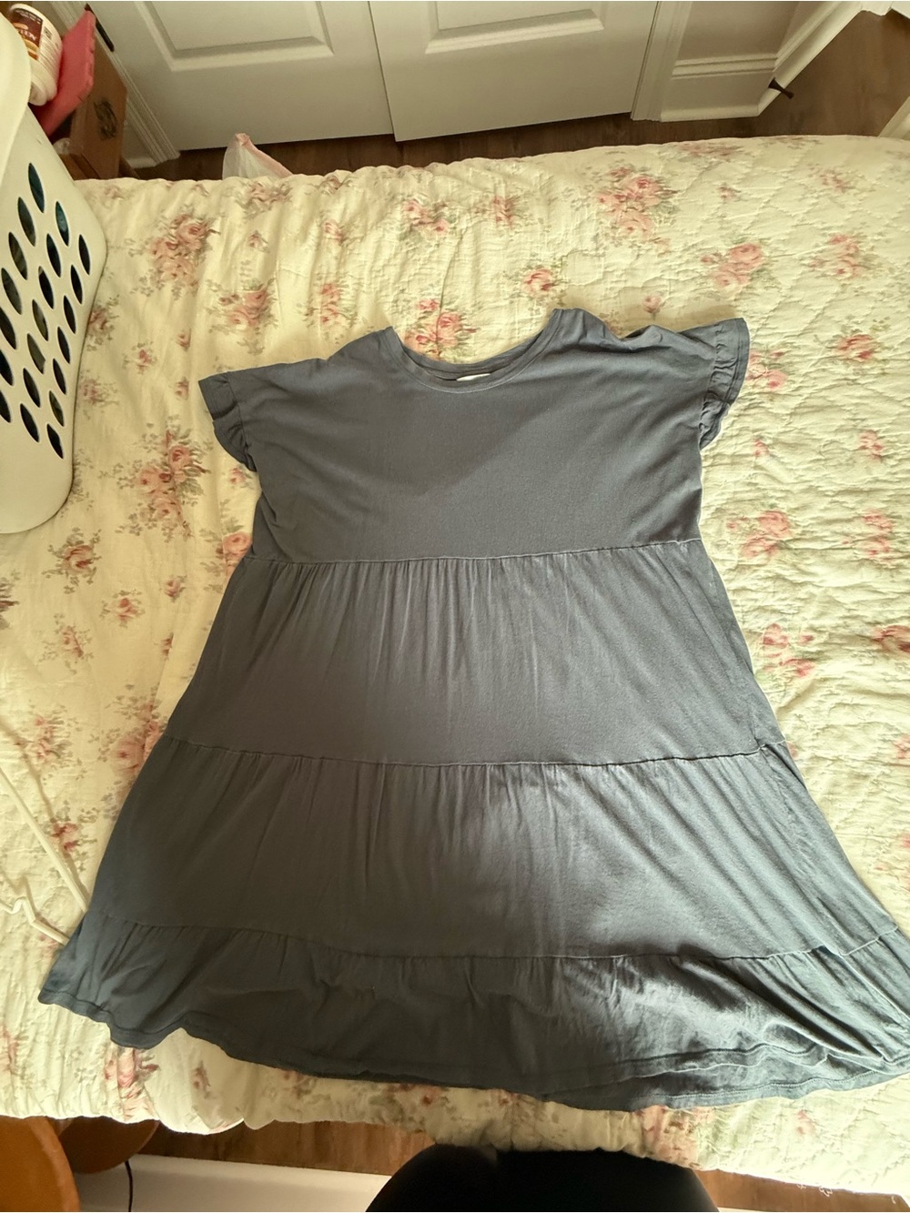 Dress lot - Picture 12 of 13